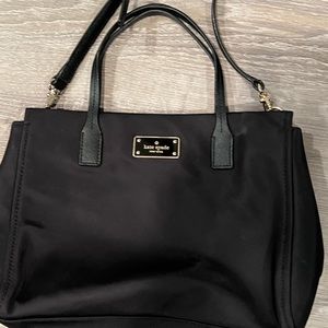 Kate spade hang back, title nylon black 8 x 12 x 4